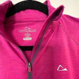 Paradox purple pull-over, quarter zip size small